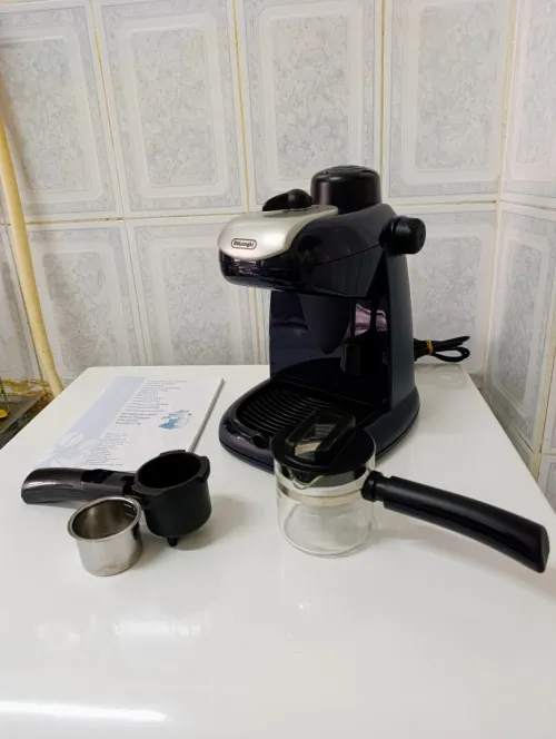 Machine à café Delonghi