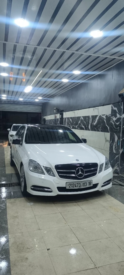 Mercedes Classe E 2013 AVANTGARDE Pack AMG