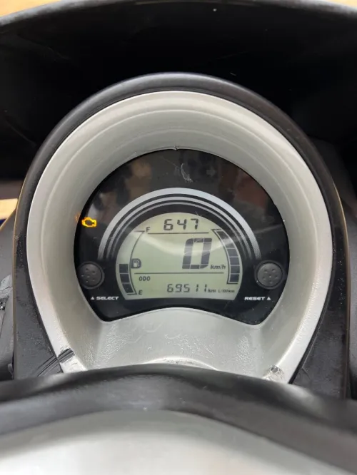 YAMAHA NMAX 