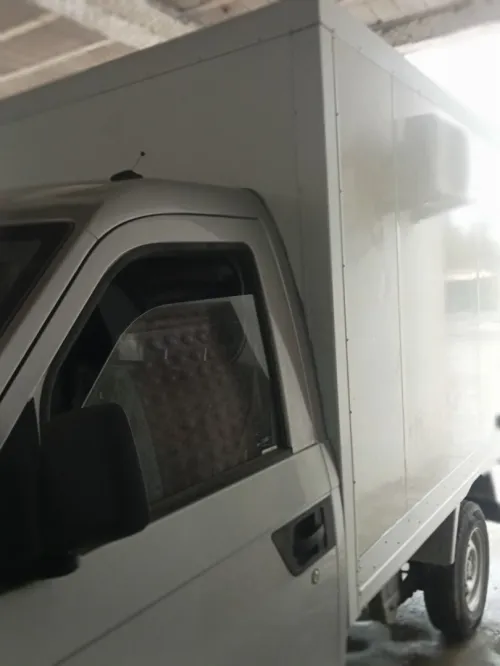 Fabrication de conteneur pour camion تصنيع حاويات الشاحنات
