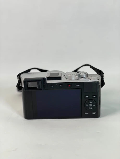 Leica D-Lux 7