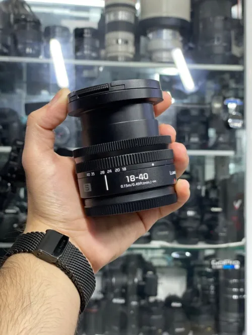 Panasonic Lumix S9