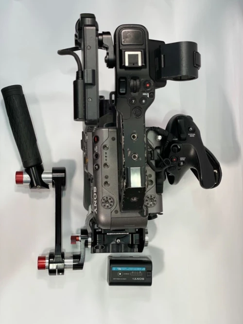 Sony ILME-FX6 | Full-frame Cinema 