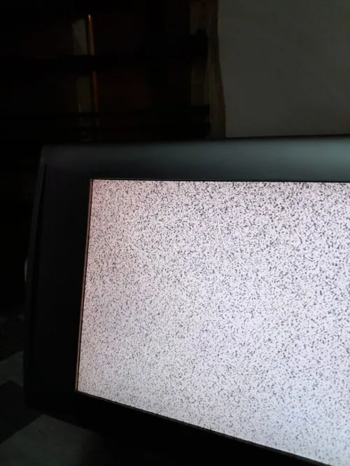 JVC TV/Monitor Ecran plat LCD 19 pouces bon etat 
