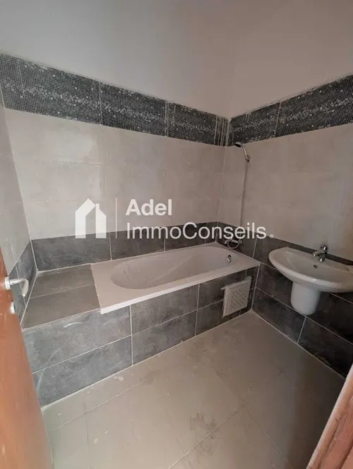 Location Appartement F4 Annaba Annaba
