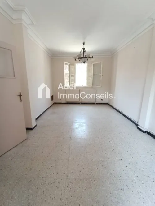 Location Appartement F4 Annaba Annaba