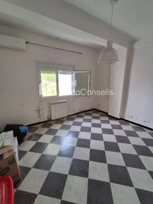 Vente Appartement F5 Annaba Annaba