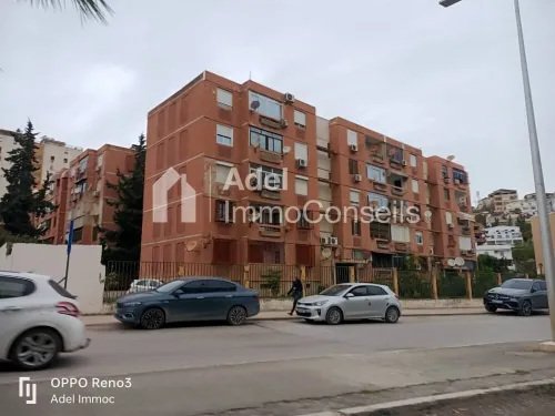 Location Appartement F4 Annaba Annaba