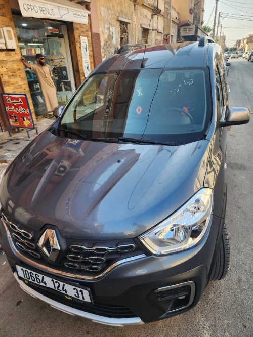 Renault Kangoo stepway 2024 