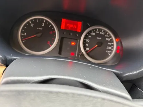 Renault Clio 2 2002 Initial