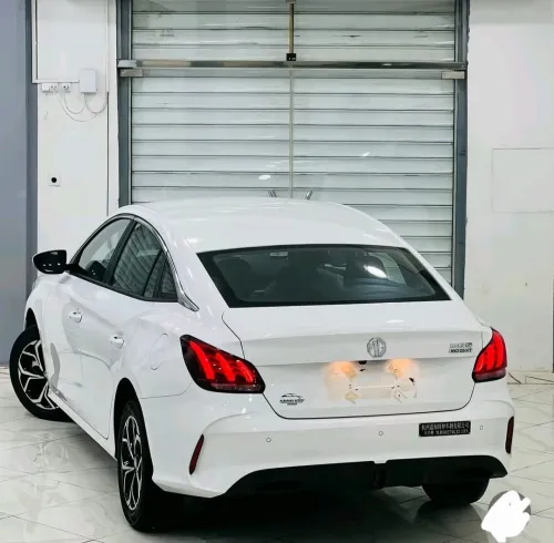 MG MG5 2026 