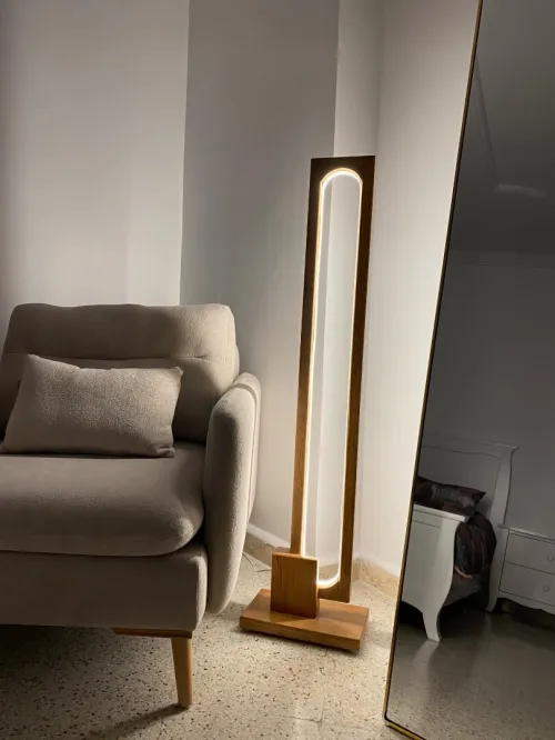 Lampadaire Haut de Gamme en Hêtre Naturel | Livraison Gratuite