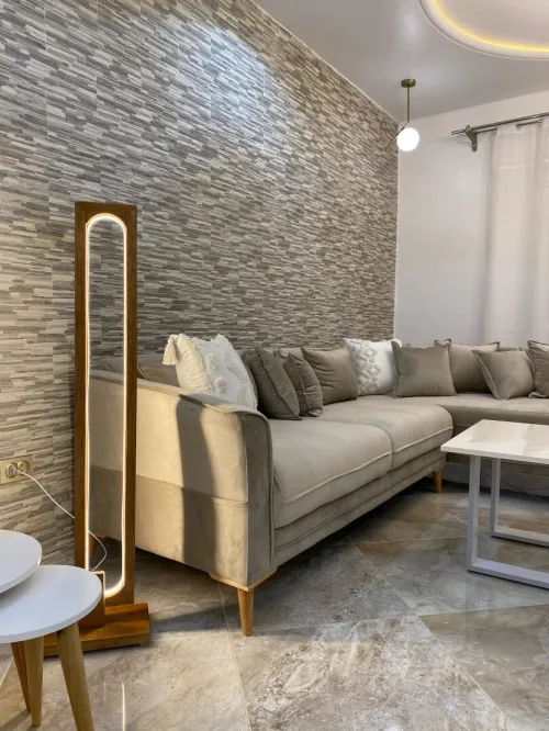 Lampadaire Haut de Gamme en Hêtre Naturel | Livraison Gratuite