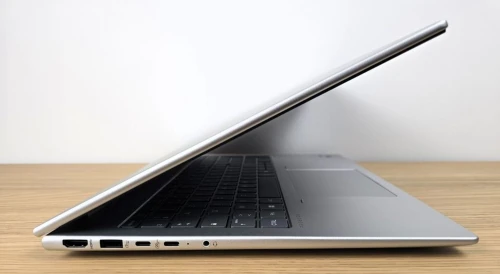 HP ProBook 460 G11 Ultra 7 155U / 32 Go DDR5 / SSD 1000 Go