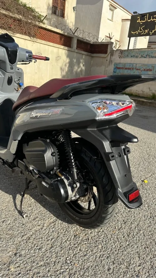 Sym ST 200 2024