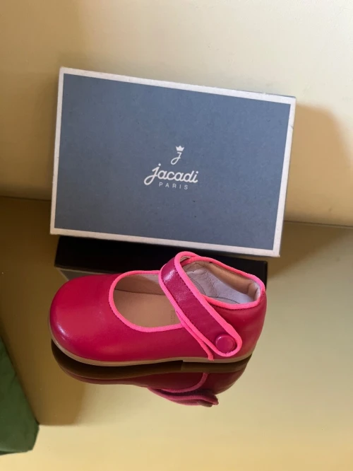 Chaussure Petit Enfant Jacadi Original jamais porter حذاء جاكادي الأصلية لبنت صغيرة