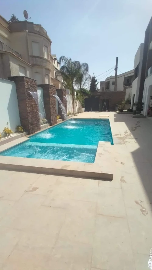 Réalisation des piscines et jacuzzi 🏊‍♂️ 🏊‍♀️ 