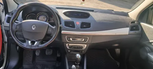 Renault Megane 3 2014 New Play