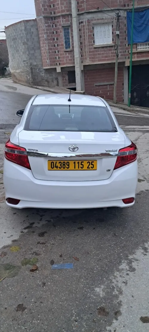Toyota Yaris Sedan 2015 Style