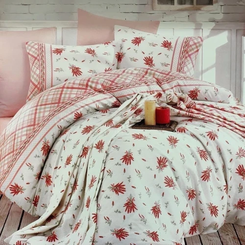 Lot de 60 pieces comprenant des couvre lit , draps , couette , couverture ect..