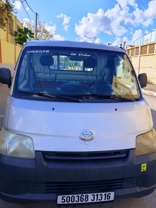 Daihatsu Gron max 2013