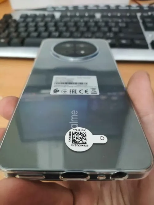 realme 12x 8g 256 jamais utilisé