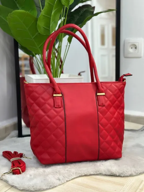 Sacs à main pour femmes qualité TOP importation .
