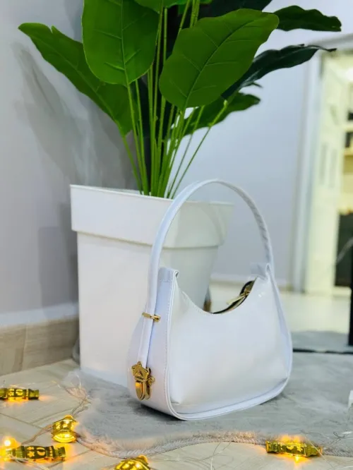 Sacs à main pour femmes qualité TOP importation .