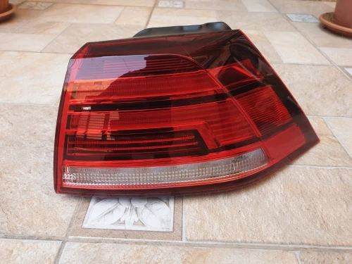 Feu arrier coté droit GOLF 7 Dorigine