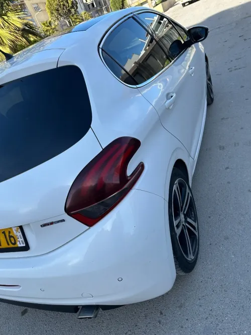 Peugeot 208 2017 GT Line