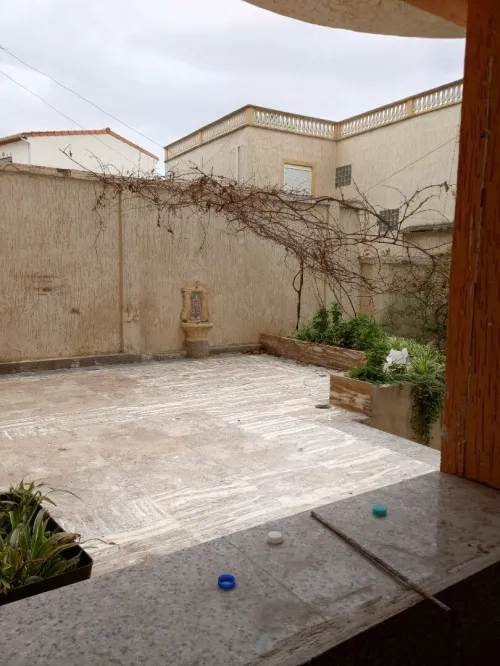 Vente Appartement Niveau de villa F6 Skikda Skikda