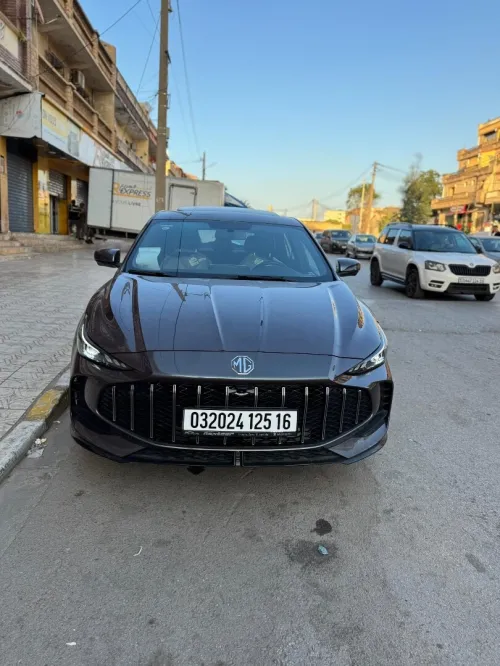 MG MG 5 LUXURY 2025 