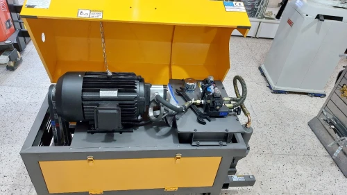 Cisaille 380V , Coudeuse 380v , Dresseur 380v pour fers rond 