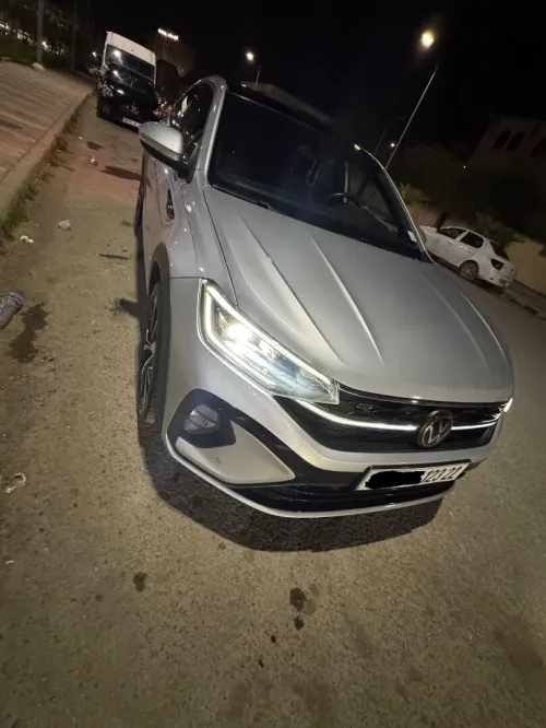 Volkswagen Taigo 2023 R-Line