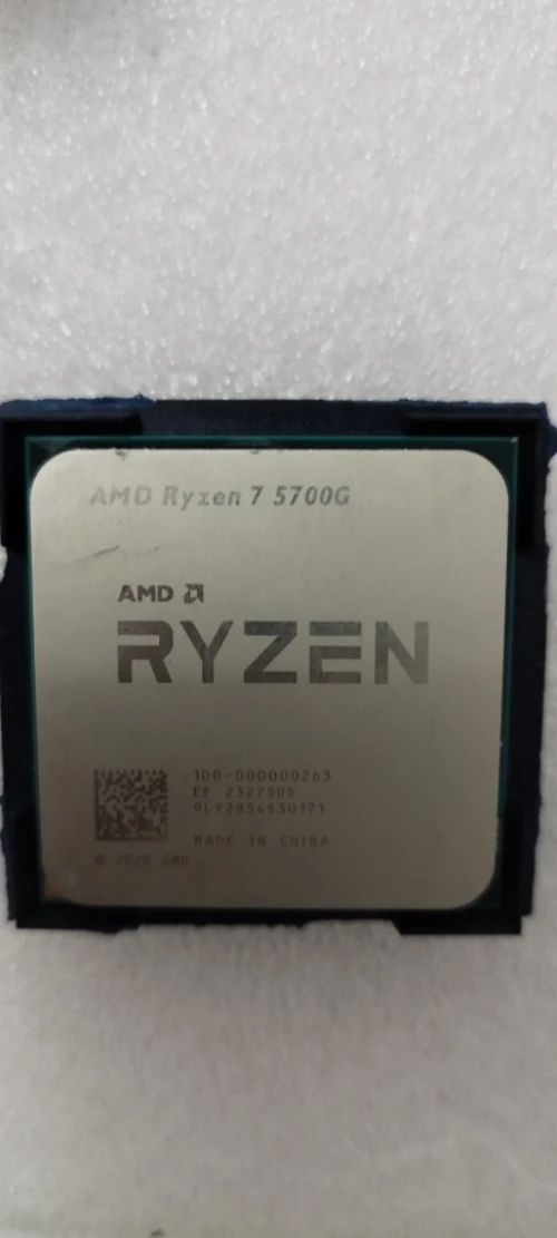 Rayzen 5 5700G