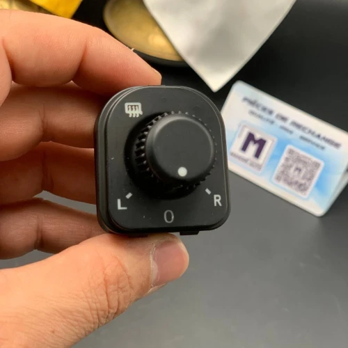 BOUTON REGLAGE RETROVISEUR GOLF 8 (VW/SEAT/SKODA/AUDI)