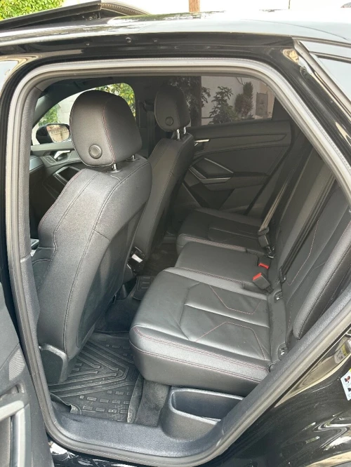 Audi Q3 2023 Sline