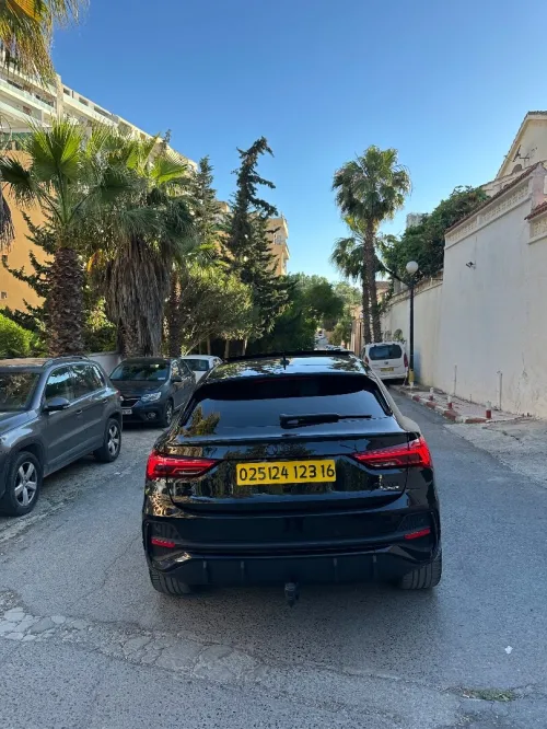 Audi Q3 2023 Sline