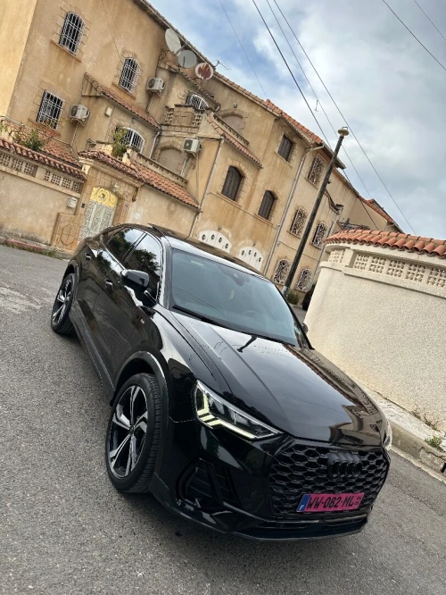 Audi Q3 2023 Sline