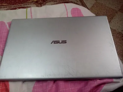ASUS M712D