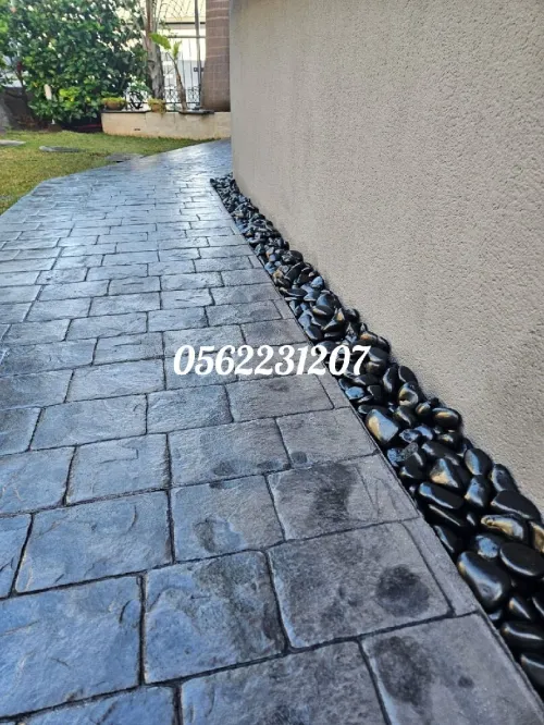 Béton imprimé et dallage industrielle avec des bons prix 0562231207