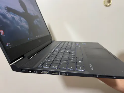 HP Victus 16