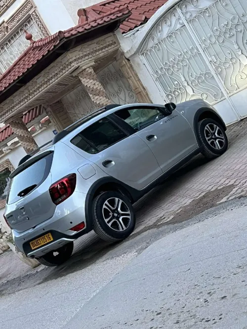 Dacia Sandero 2025 Stepway Expression plus