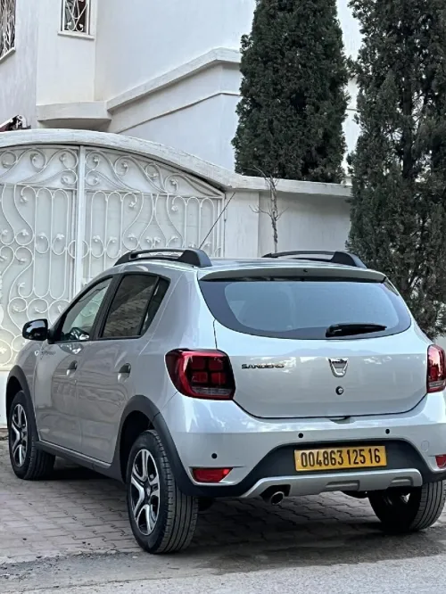 Dacia Sandero 2025 Stepway Expression plus