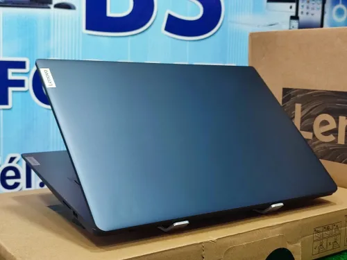 Lenovo IdeaPad 3 AMD R7 5700U 12GO RAM 512SSD 17.3 HD+ JAMAIS UTILISÉ SOUS EMBALLAGE 