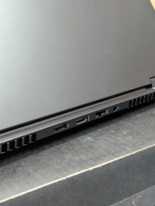 HP OMEN 16 SLIM GAMING LAPTOP 16-an0008TX / ULTRA 9 285H / RTX 5060 / 16 GB DDR5 / 1Tb SSD NVME/ écran 16'' 144 Hz FHD