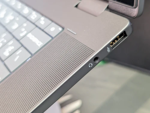 HP OmniBook X Flip 16 Intel Core Ultra 7 256V /16Go / 1To SSD / Écran tactile 2K 360 JAMAIS UTILISÉ