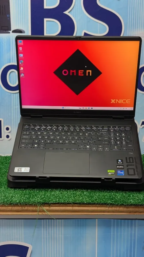 HP omen 16 i7 14650HX ram 16gb DDR5 1tb SSD RTX 5070 8GB écran 16 240HZ jamais utilisé