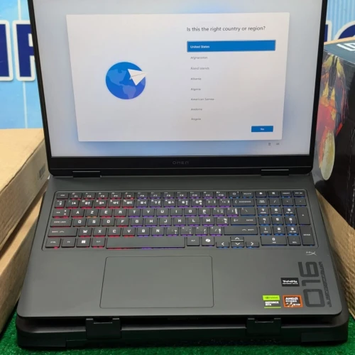 HP OMEN Gaming 16 AMD Ryzen9 8940HX RAM 16GB 1TB RTX 5060 8GB écran 16 144ghz jamais utilisé sous emballage