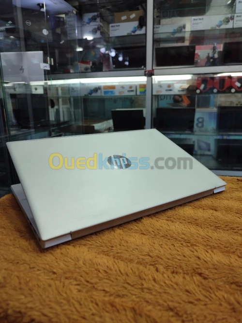HP pavilion 14 i5 1135G7 08GO RAM 512SSD 14'' FHD 